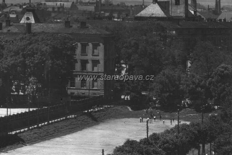 zameckyokruh (27).jpg - Zvětšený detail z předchozí fotografie.